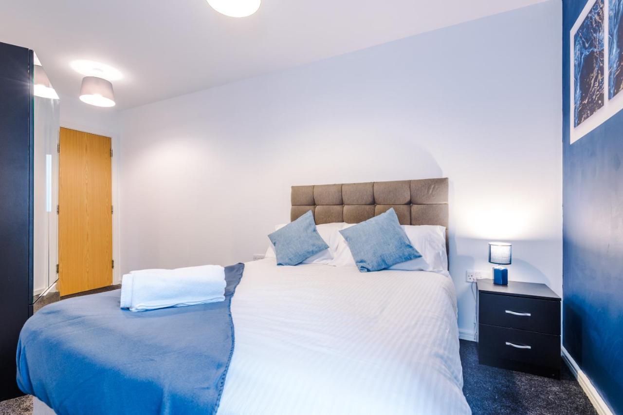 2 Bed Apartment With Balcony Private Parking Near Etihad Stadium, Coop Live 맨체스터 외부 사진